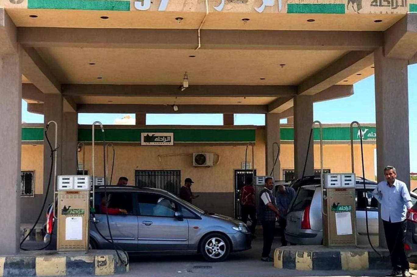 محطة وقود في ليبيا 