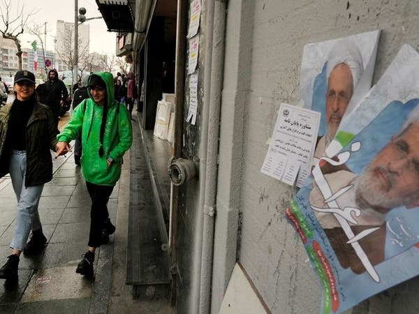 بدء حملة الانتخابات التشريعية في إيران