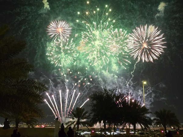 الألعاب النارية تلون سماء 15 مدينة سعودية ابتهاجاً بيوم التأسيس