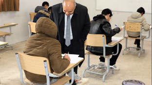 تصريح من وزير أردني يثير ضجة: طلبة بالصف العاشر لا يقرأون ولا يكتبون