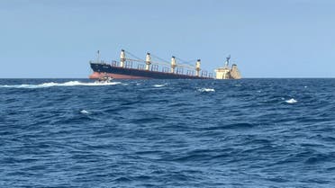 الجيش الأميركي يحذر من ارتطام السفن المارة بالبحر الأحمر بـ"روبيمار" الغارقة