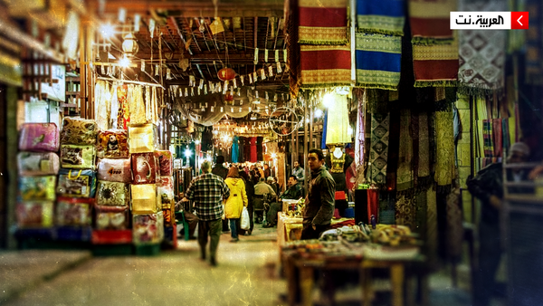 Les heures de fermeture des magasins en Égypte sont en tête de la tendance. Découvrez les exceptions.