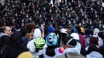 بعد سيطرة مناصرين للفلسطينيين عليه.. الشرطة تستعيد مبنى بجامعة كاليفورنيا