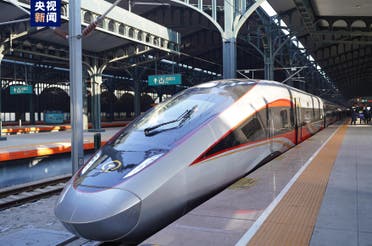 خط قطار فوشينغ في الصين، ويسير بسرعة 350 كلم في الساعة