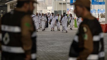 یوم الترویہ پر حجاج کرام کا منیٰ کی جانب سفر جاری