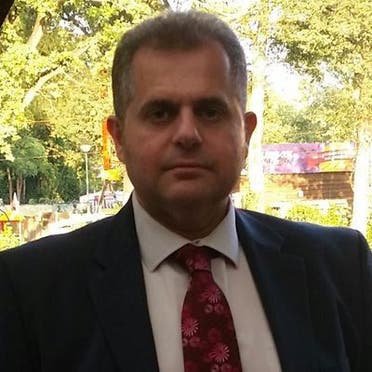 الصحة العالمية : السعودية تشهد "حراكاً كبيراً" في توطين اللقاحات 13 د. عمار الخميسي، باحث متخصص في مجال الأوبئة والأمراض