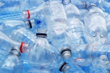 زجاجات مياه بلاستيكية (istock)