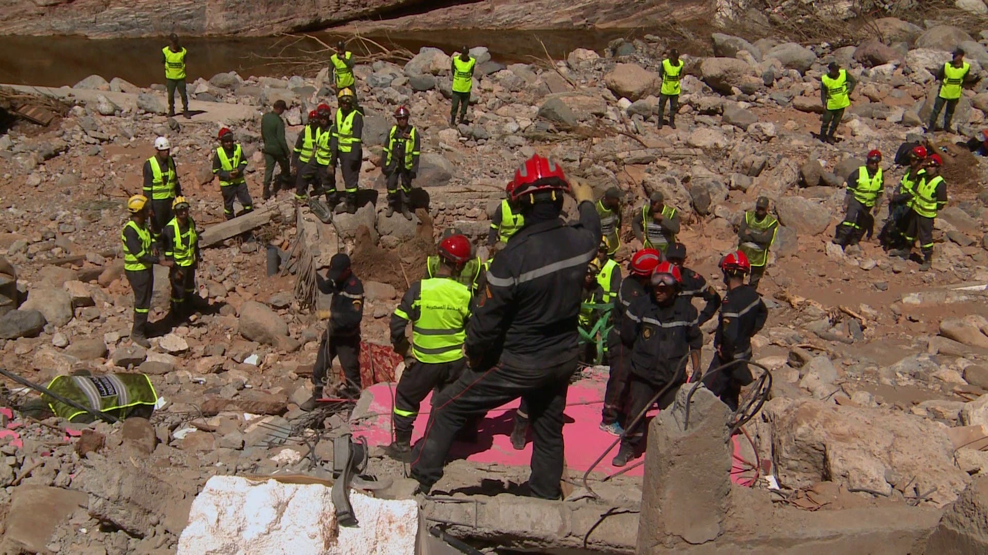 كاميرا العربية ترصد الأضرار التي خلفتها الفيضانات الأخيرة في جنوب شرقي المغرب