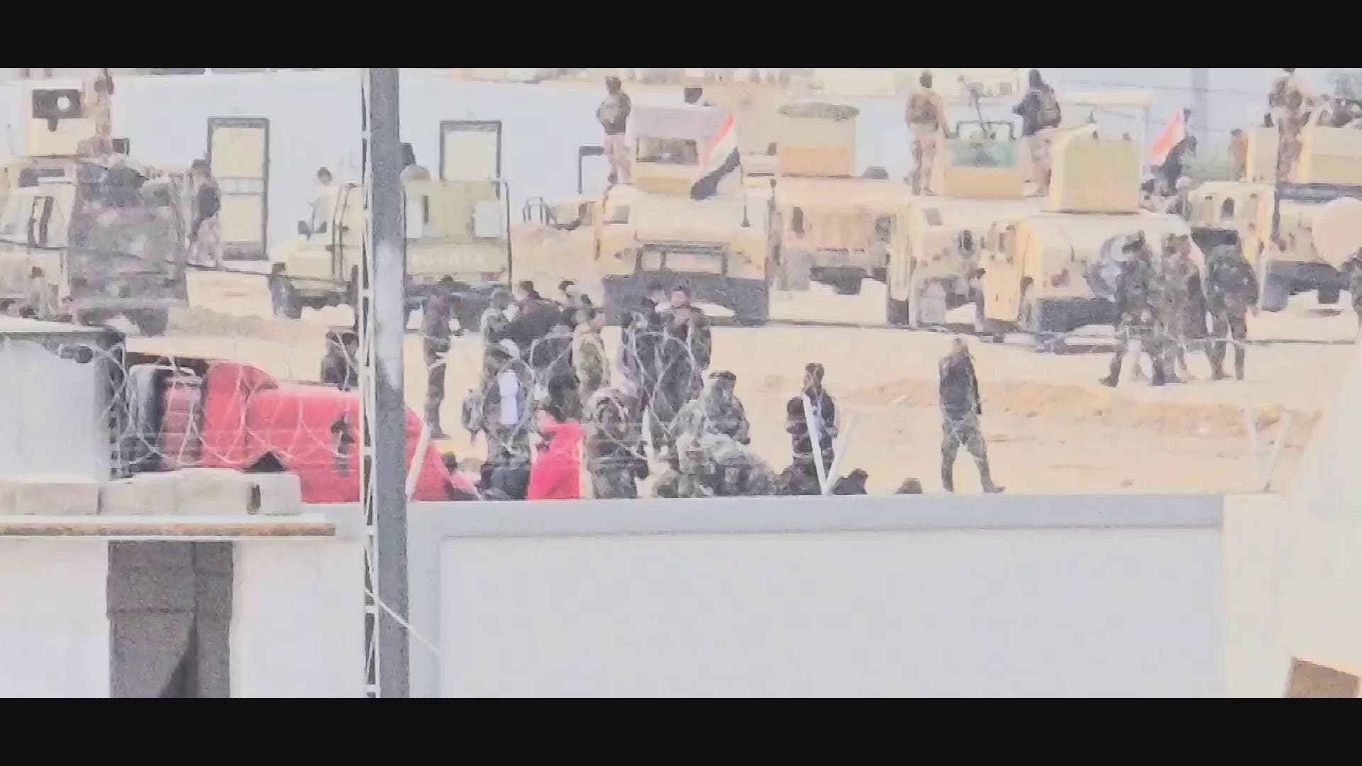 Al-Qaim border crossing with Syria withdrawal of Syrian army forces