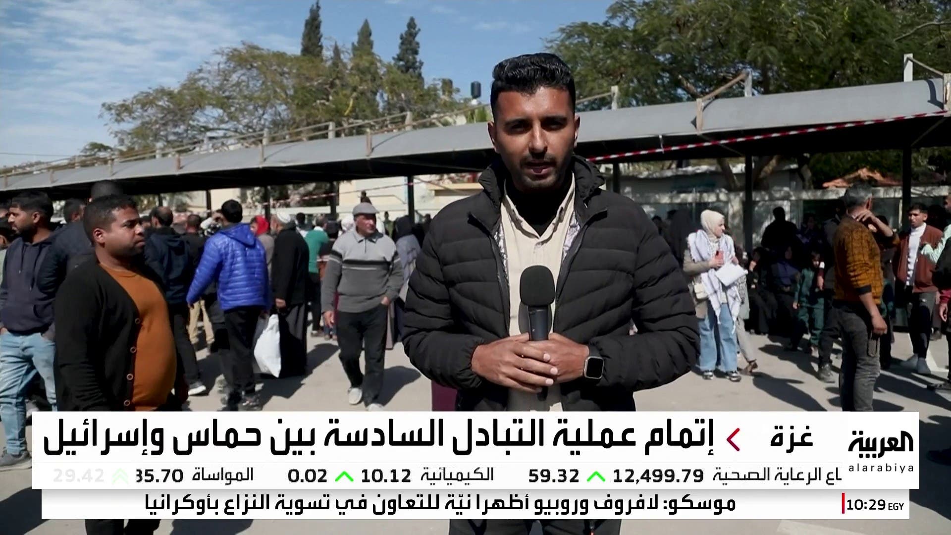 العربية ترصد فرحة أهالي الأسرى الفلسطينيين بعد إطلاق سراحهم العربية ترصد فرحة أهالي الأسرى الفلسطينيين بعد إطلاق سراحهم