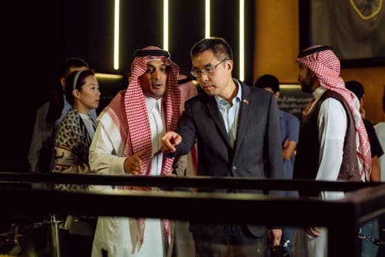معرض في محبة خالد الفيصل