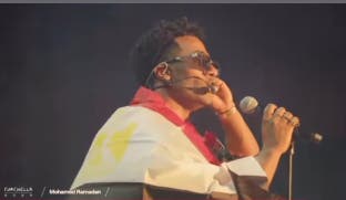 محمد رمضان خلال حفل مهرجان "كوتشيلا"