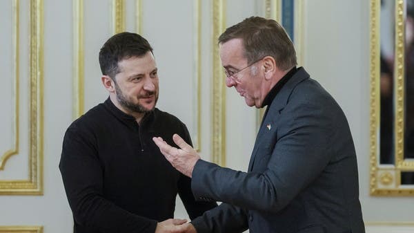 German defense minister visits Ukraine for talks on weapons support