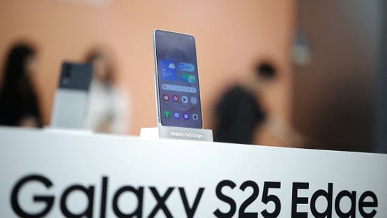 Samsung Electronics’ Galaxy S25 Edge is on display during an event at its store in Seoul, South Korea, May 13, 2025. REUTERS/Kim Hong-Ji