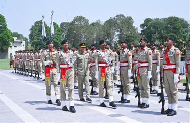 یادگار شہدا جی ایچ کیو میں فیلڈ مارشل عاصم منیر کے اعزاز میں گارڈ آف آنر کی خصوصی تقریب