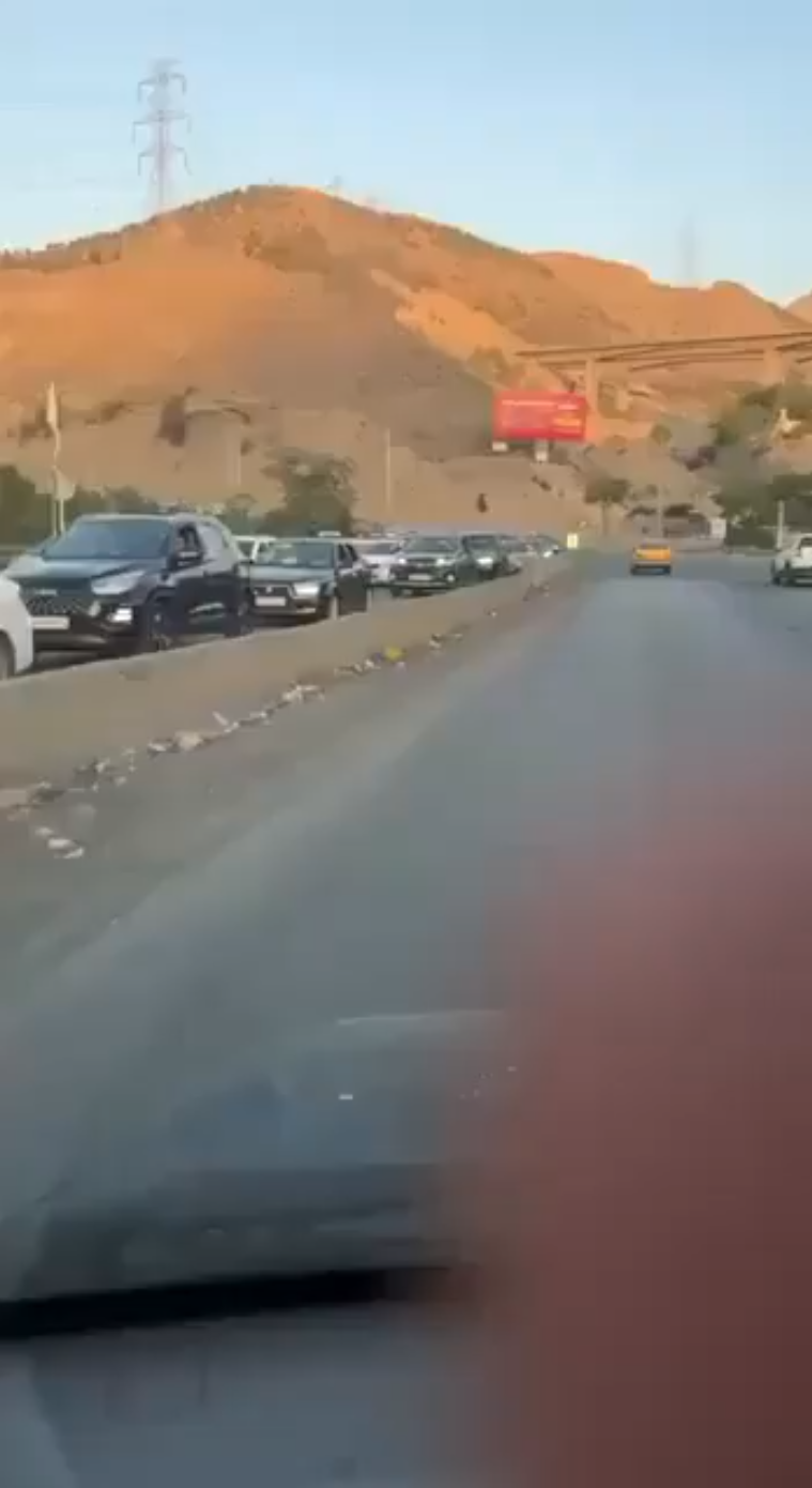 مغادرة العاصمة الإيرانية طهران مغادرة العاصمة الإيرانية طهران