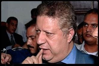 حل مجلس إدارة الزمالك وتعيين ممدوح عباس رئيسا مؤقتا للنادي