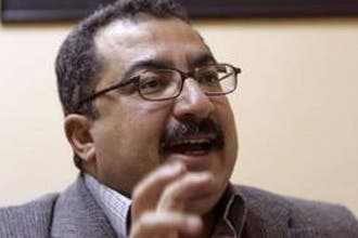 سجن 4 رؤساء تحرير صحف مصرية مستقلة بتهمة سبَ مبارك وابنه