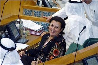 Kuwait education MP survives confidence vote