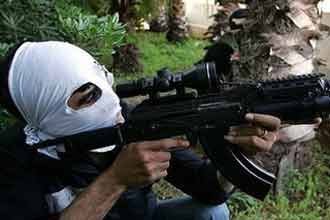 Lebanon army gives gunmen deadline to disarm