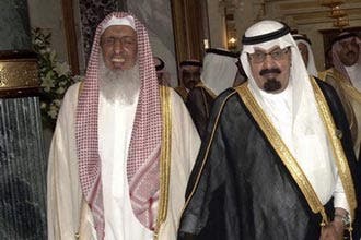 Saudi grand mufti raps fatwas against writers