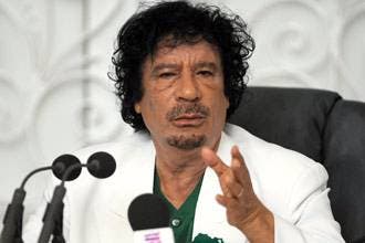 Gaddafi warns 'arrogant' Iran of Iraq fate