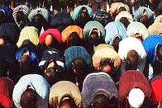 Ban mosques to curb terrorism: Italian party