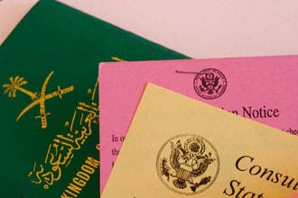 حملة إلكترونية لمواجهة أزمة تأشيرات 18 ألف مبتعث سعودي بأمريكا