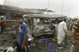 Car bomb rocks busy market in southern Iraq