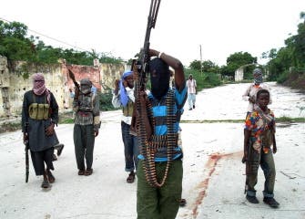 Suicide bomber kills Somalia's security minister