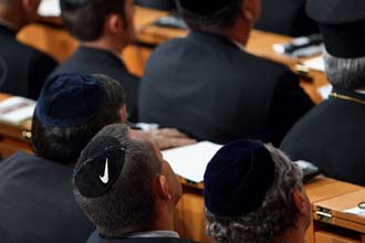 Palestinians turn Jewish skullcaps into business