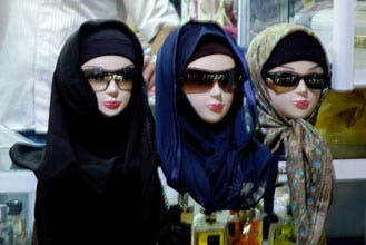 Iran bans &quot;curvy&quot; mannequins in shop windows