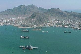 Yemen detains Iranian ship over suspicious cargo
