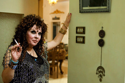 Arabs' 1st nudity scene actress slams Islamists