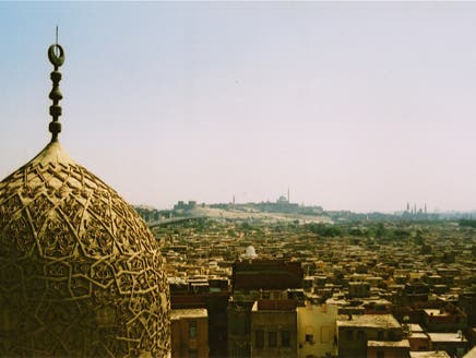 Poverty haunts Egypt in Cairo&#039;s city of the dead