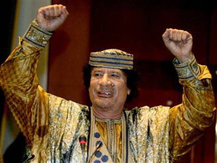 Gaddafi tells Benghazi his army is coming tonight