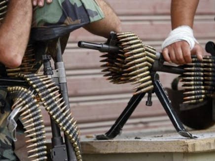US freezes weapon shipments to Lebanon: report