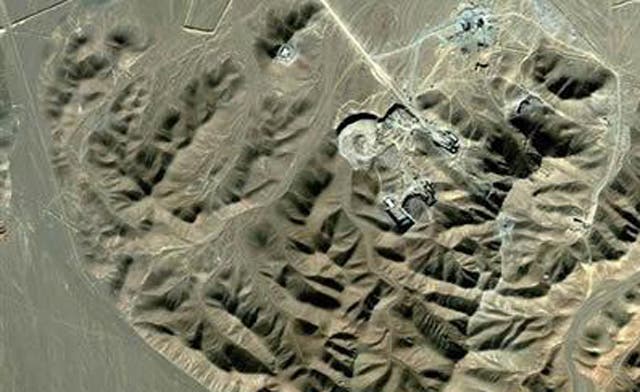 Earthquake-prone Iran moves nuclear enriching facilities underground
