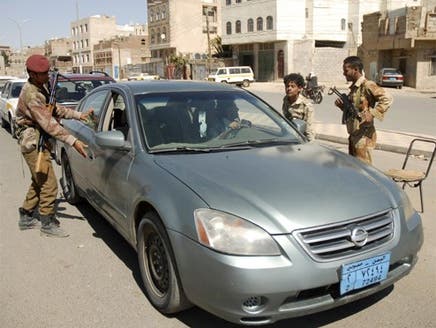 الشرطة توقف 5 يُشتبه بتورطهم في هجوم نسب إلى القاعدة في اليمن
