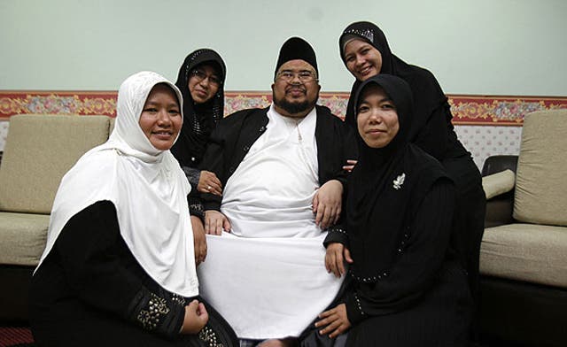 Malaysia Bans Steamy ‘islamic Sex Guide Report