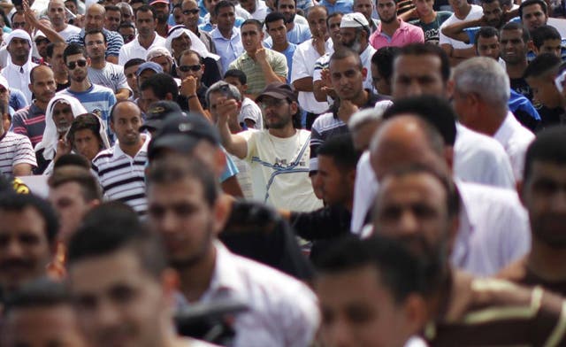 Israel Bedouin protest outside Netanyahu’s office over relocation plan