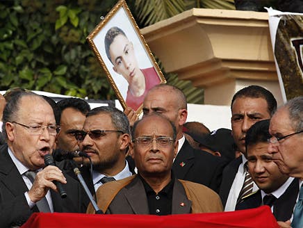آلاف التونسيين يحتفلون في سيدي بوزيد بذكرى الشرارة الأولى للثورة