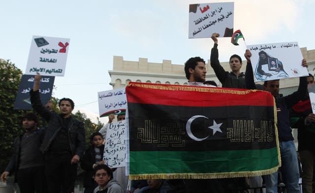 Libyan protesters storm government headquarters in Benghazi