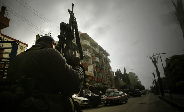 Iraq Sunni tribes warn against arming Syrian opposition