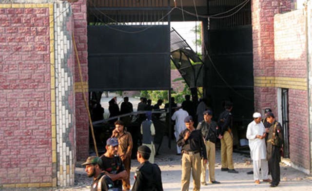 Pakistan jail break: High profile escapee had access to Facebook, blogs