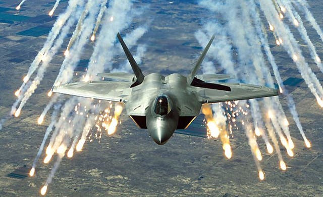Iran says U.S. F-22s in UAE imperil regional security