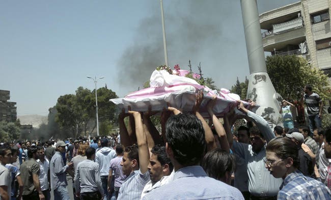 Deadly violence flares in Syria as EU-Russia seek solutions