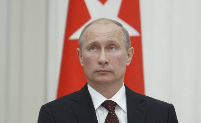 Putin warns against action on Syria outside U.N.; FSA claims control of Iraq border crossing