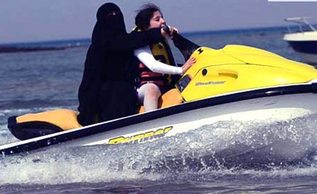 Holidaying the ‘Halal’ way: Egyptian travel agency offers Sharia tourism
