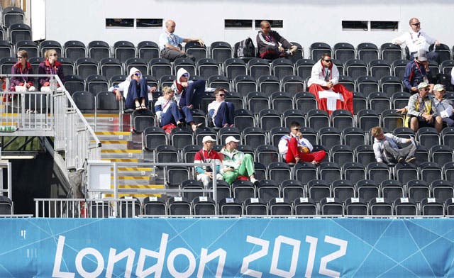London Olympic organizers under pressure to fill empty seats